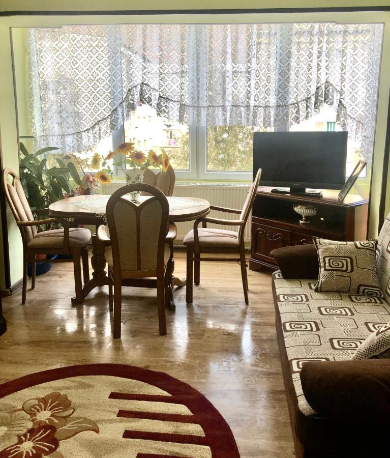 La Symo Apartament Straja Lupeni Lupeni  Dış mekan fotoğraf