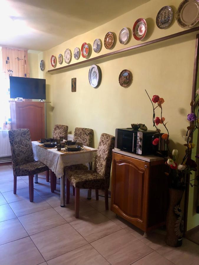 La Symo Apartament Straja Lupeni Lupeni  Dış mekan fotoğraf